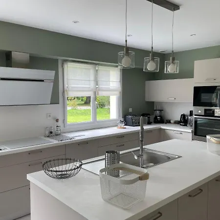 Nyaraló Maison Miqueu *