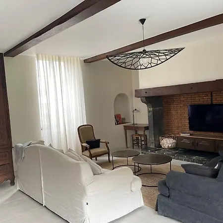 Maison Miqueu 6ch-3sdb 4/15 Pers-pau-lourdes בית נופש Andoins