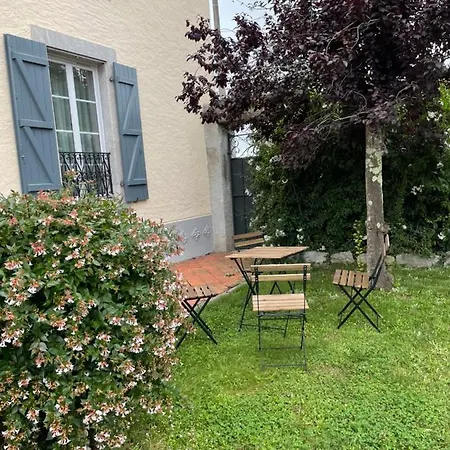Maison Miqueu 6ch-3sdb 4/15 Pers-pau-lourdes בית נופש *