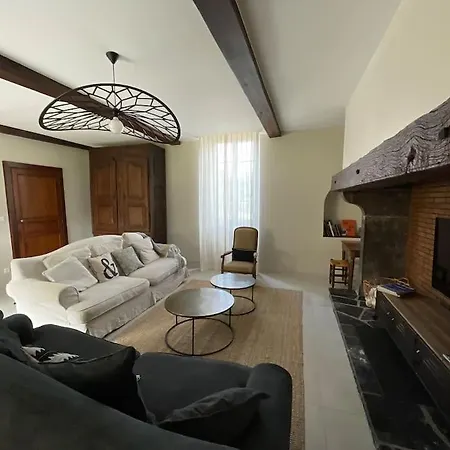 Maison Miqueu Holiday home