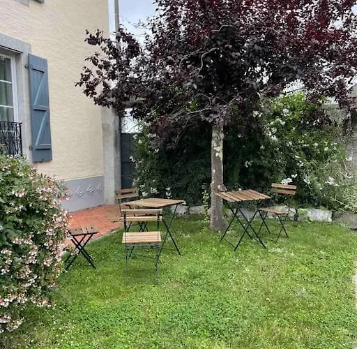 Maison Miqueu * Andoins